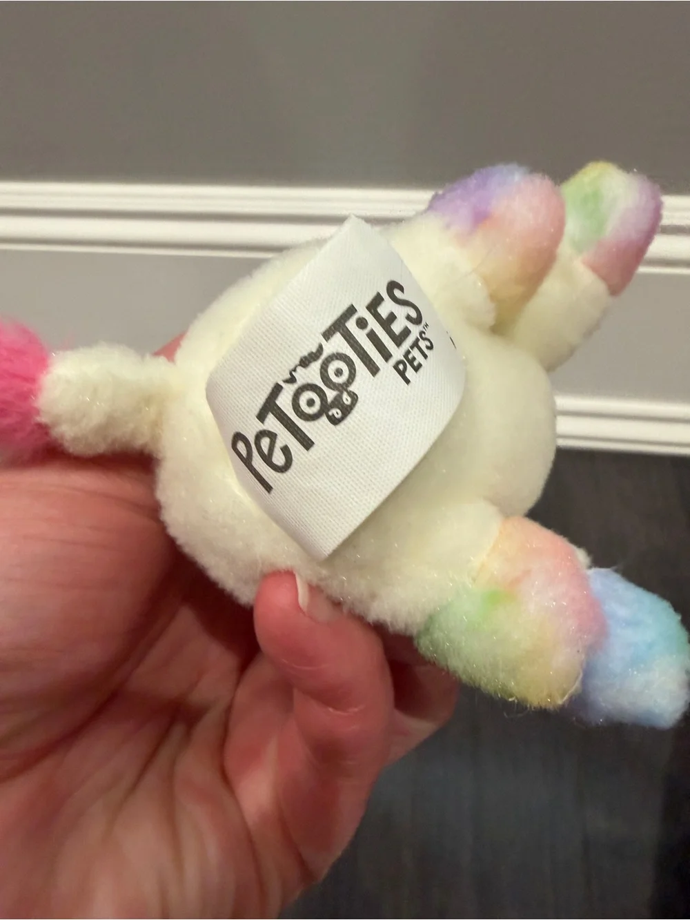 NWOT 5” in Pettoties Pets Plush Rainbow-Accent Pig Stuffed Animal Plush Toy